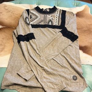 Lace and embroidery tee